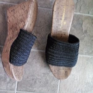 Size 9 wedge sandal